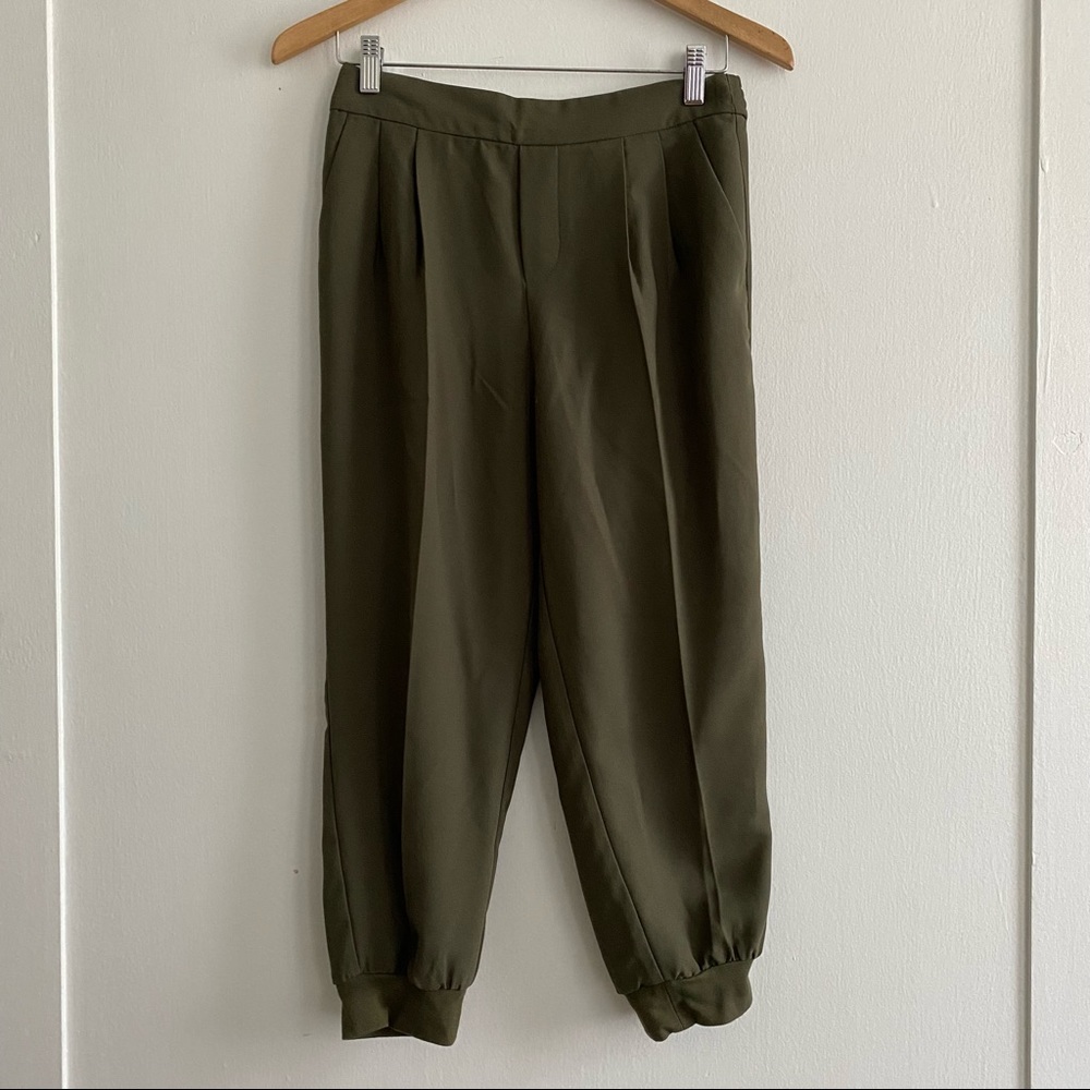 Gap Refined Jogger | Petite XS | Moss Green